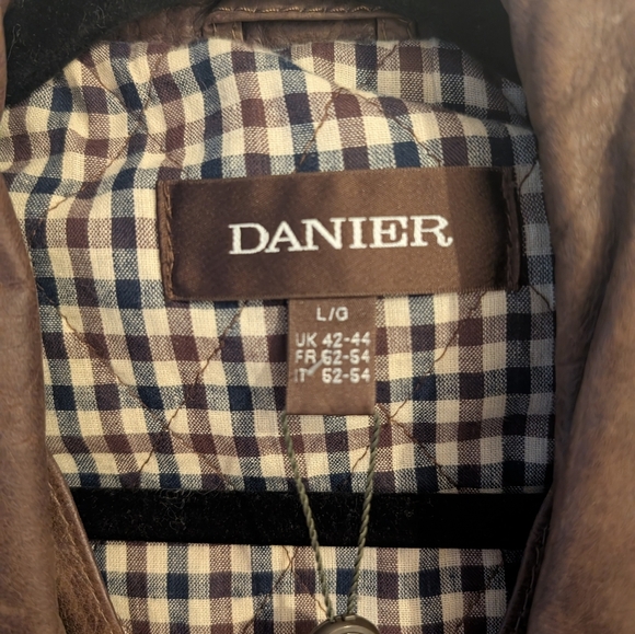 Danier Brown Leather Jacket - Picture 5 of 5